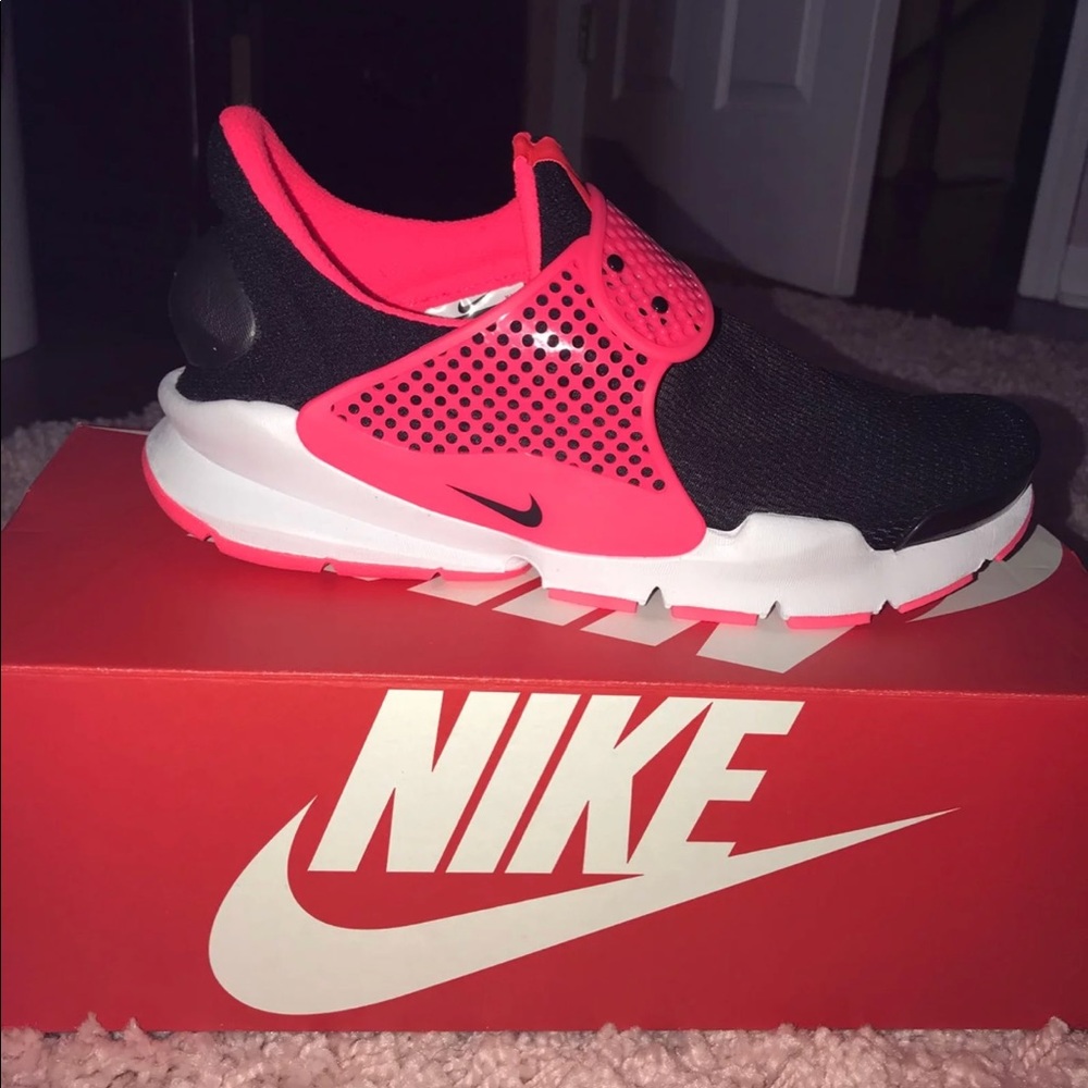 Nike Presto Dart Women’s!